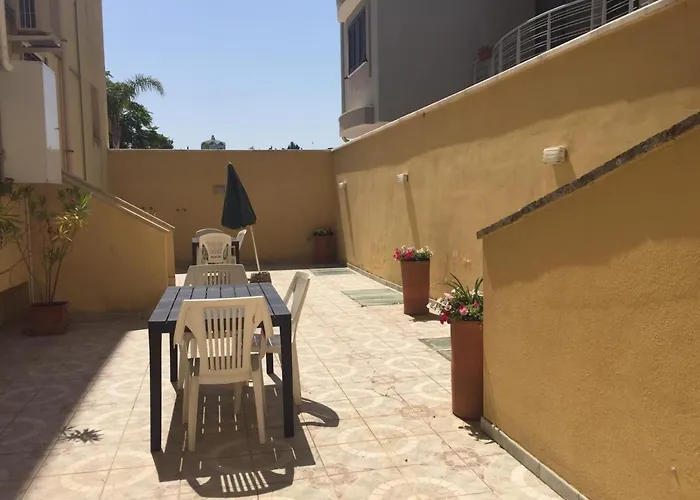 Striari Apartament *